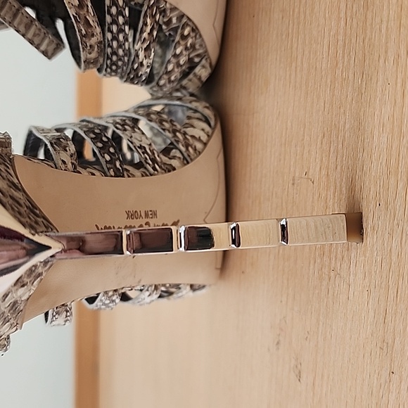 Sam Edelman Snakeskin Bejeweled Needle Heel Strappy Peep Toe Sandals 8M Ab - Picture 10 of 14